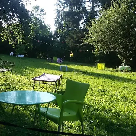 公寓 4 Km Zu A7 Und A71, Idylle Am Bach, Grosser Garten Euerbach