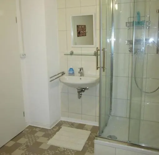 Apartman 4 Km Zu A7 Und A71, Idylle Am Bach, Grosser Garten Euerbach